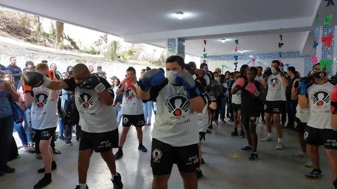 APAEANOS LUTAM NO C.E.M.A.