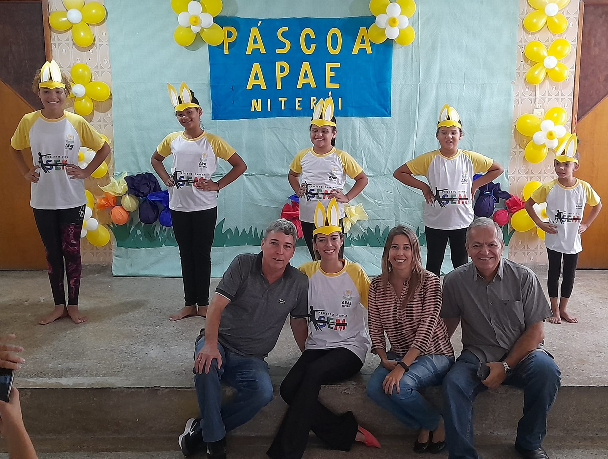 Editais TURMA DO BALÉ FAZ APRESENTAÇÃO DE PÁSCOA
